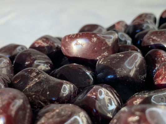garnet tumble
